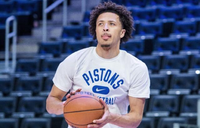 迷感到兴奋 迷感到兴奋