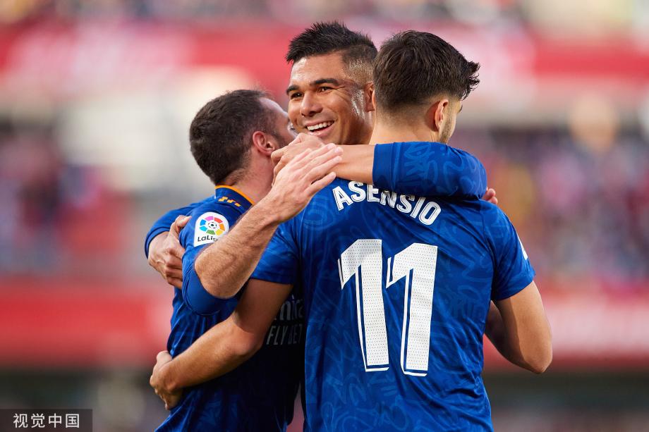 场上表现而 场上表现而