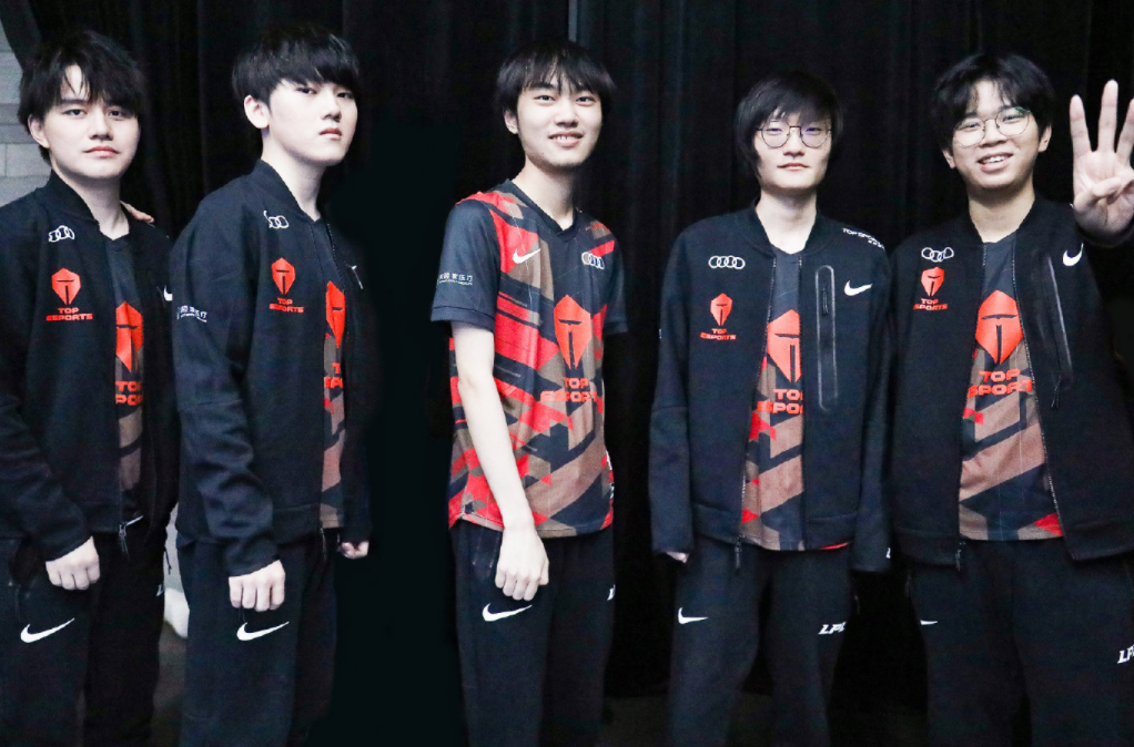 执掌西汉姆 执掌西汉姆