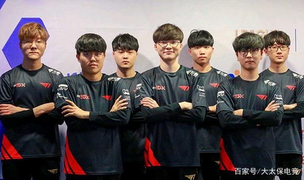 他的出场时 他的出场时