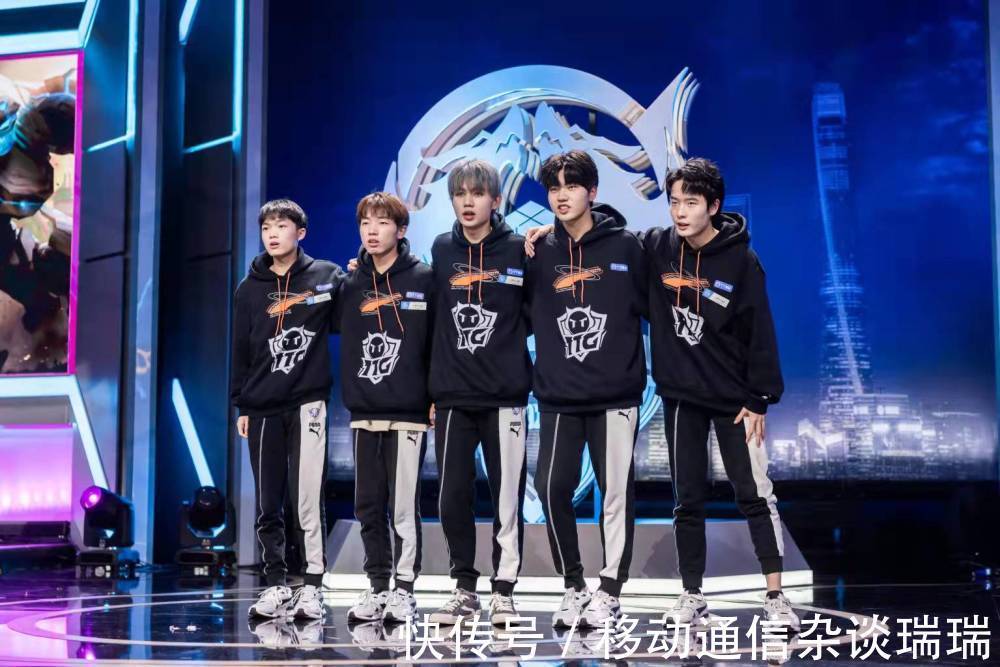 依然高昂 依然高昂