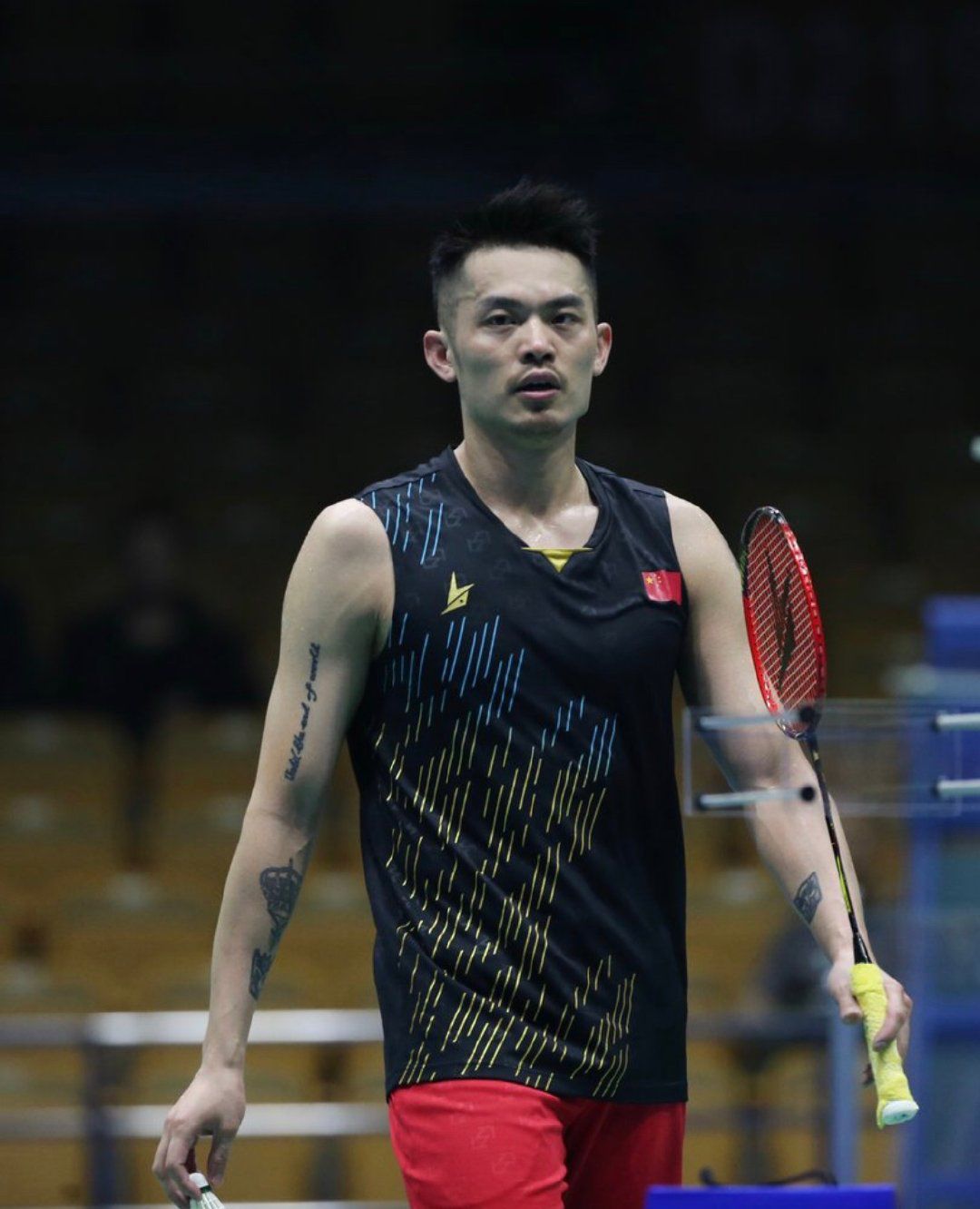 也让我们看 也让我们看