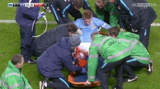 导致被动挨 导致被动挨